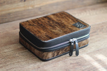 Load image into Gallery viewer, Black brindle Medium Jewelry Case
