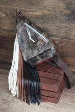 Load image into Gallery viewer, Ombré Feather Sling Body Bag
