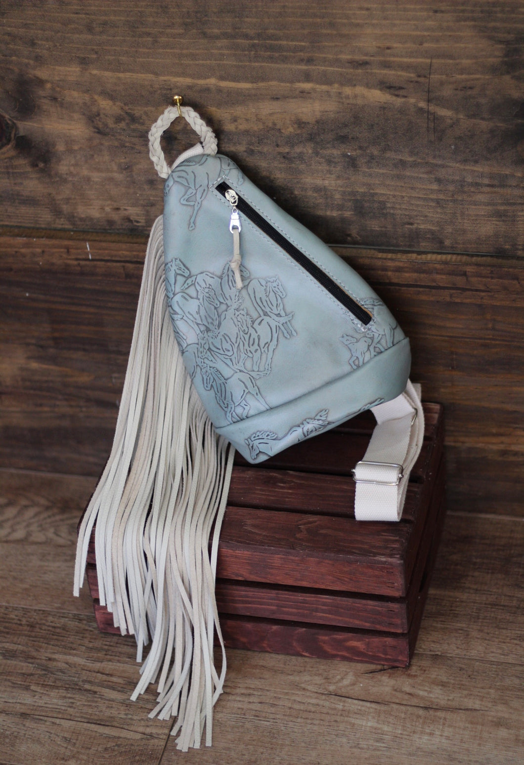 Mustang Sling Body Bag