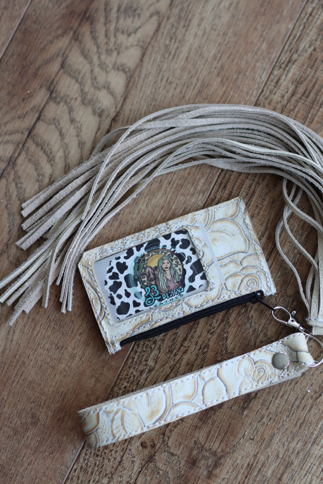 White Roses Cardholder Wristlet with ID Slot