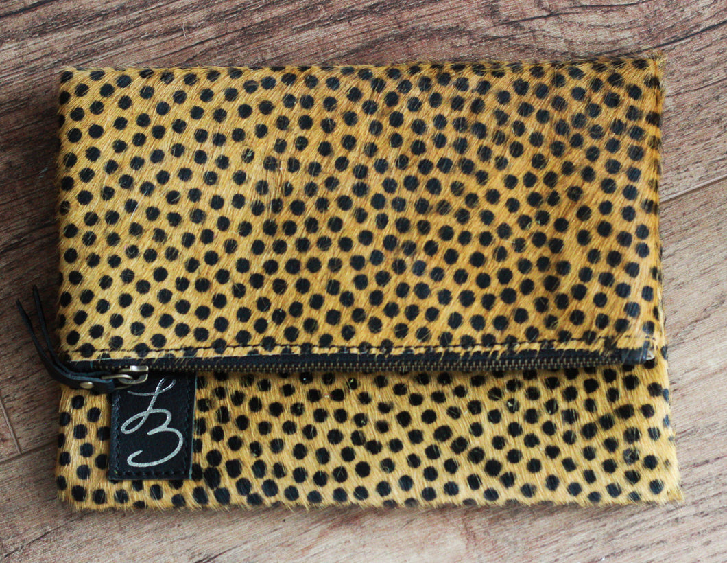 Small Spot Cheetah ᴍᴇᴅɪᴜᴍ Fold Over Purse Organizer