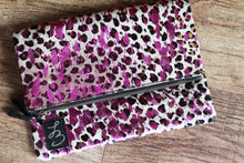 Load image into Gallery viewer, Pink/Purple Acid Wash Leopard Lᴀʀɢᴇ Fold Over Purse Organizer
